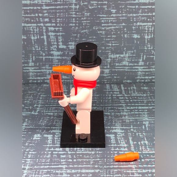 LEGO Snowman Series 23 Collectible Minifigure 71034 New - Picture 4 of 10